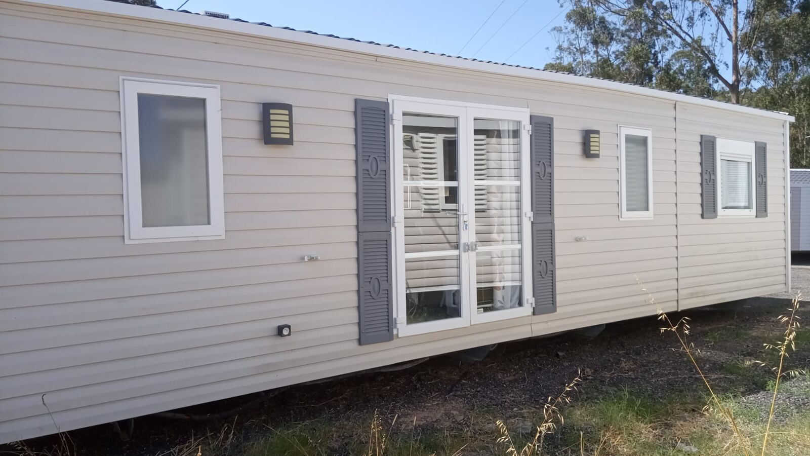 RH Elite — mobilhome usada em madeira